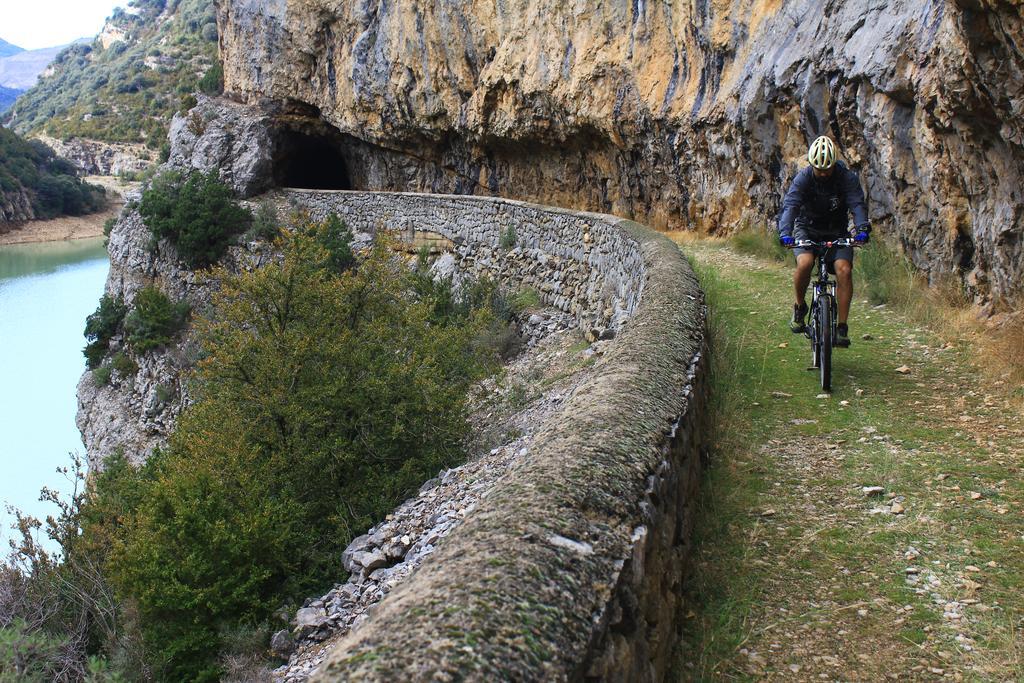 Belsué Casa Rural Lo Ferrero旅馆 外观 照片